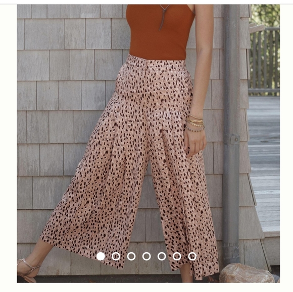 Anthropologie Pants - Anthropologie Maeve Isobel Pleated high waist Wide-Leg trousers size M. NWT